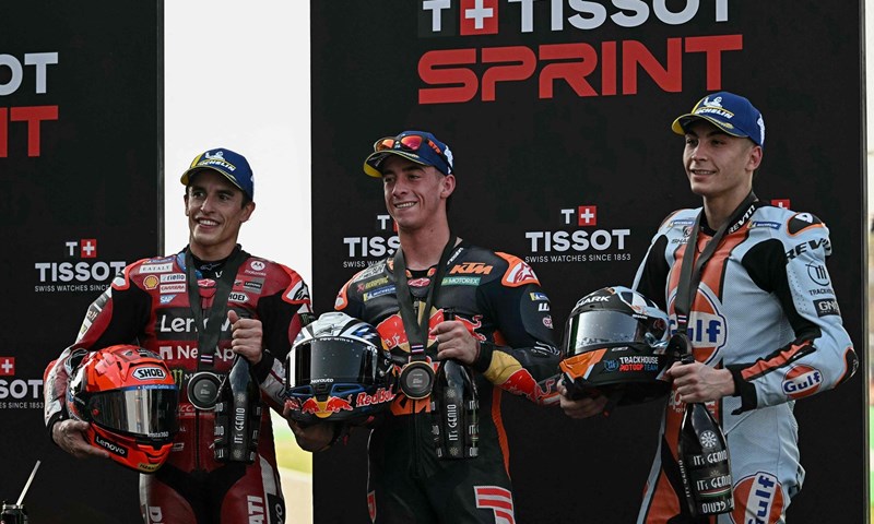 Bezzecchi pao, Acosta dobio bitku s Marcom Marquezom za pobjedu u sprintu na startu MotoGP sezone