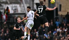 Tudorov Tottenham ponovno poražen u gradskom derbiju, Manchester United preokretom do tri boda