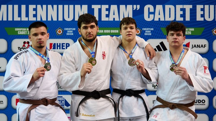 Vujica brončani na Europskom kadetskom kupu u Poreču, jedini poraz nanio mu je zlatni Gruzijac