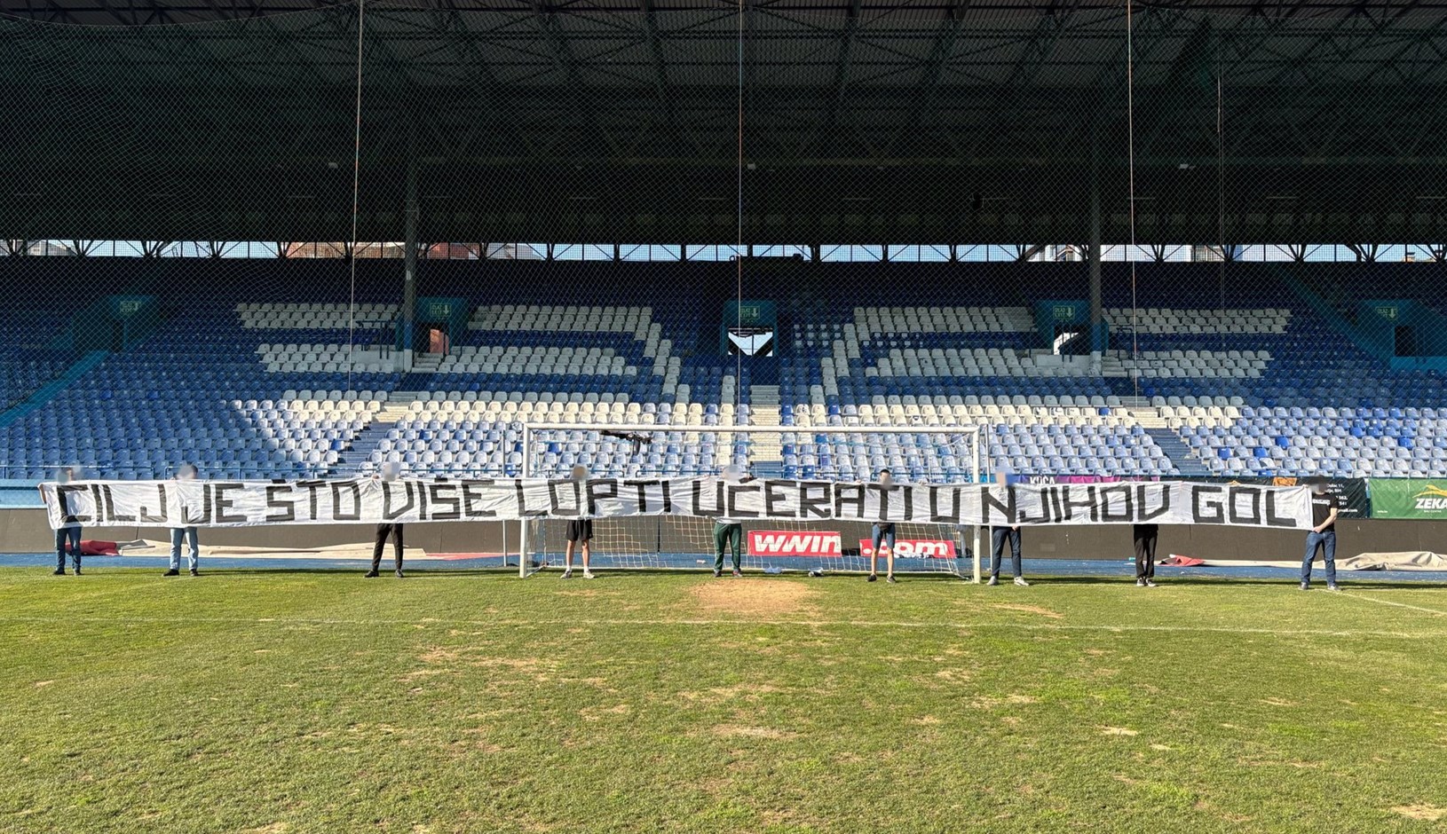 Navijači Željezničara sarkastičnom porukom motivirali svoje miljenike pred derbi protiv Zrinjskog