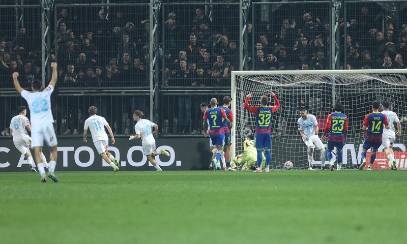 Rijeka u jednoj od najnevjerojatnijih utakmica u hrvatskoj povijesti preko Hajduka prošla u polufinale SuperSport HNK-a!