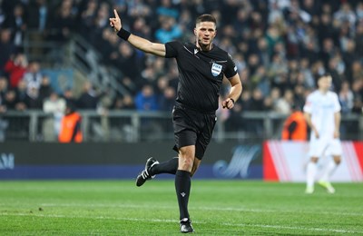 Raci srušio Adu-Adjeija, Riječani tražili isključenje, Kolarić izvukao žuti karton