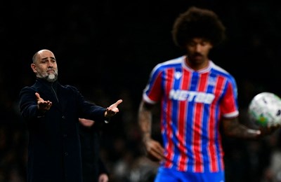 [U TIJEKU] Nova katastrofa Tottenhama, primio je tri gola do poluvremena, navijači napustili stadion