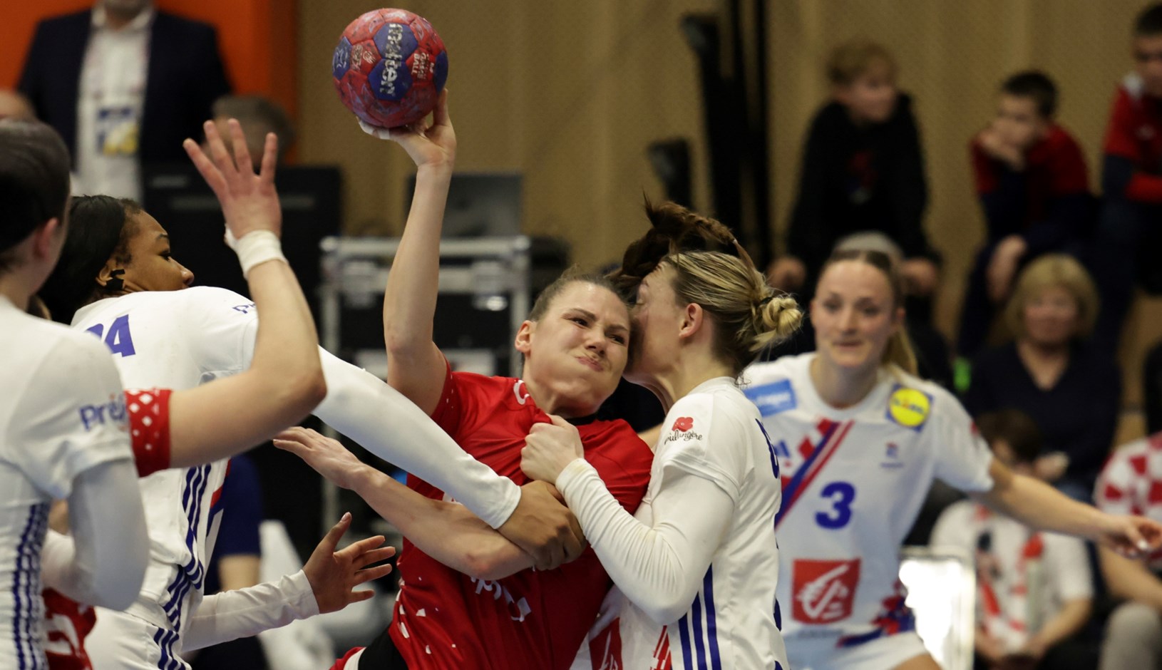 Još jedan težak poraz Hrvatske, Francuska rutinski do pobjede