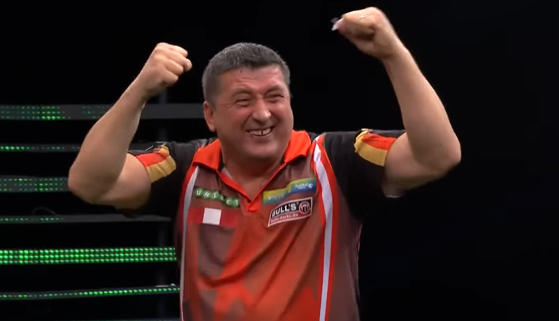 Mensur Suljović: Od izbjeglice do ikone svjetskog pikada