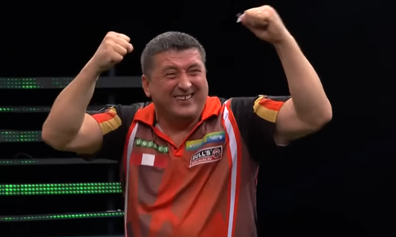 Mensur Suljović: Od izbjeglice do ikone svjetskog pikada