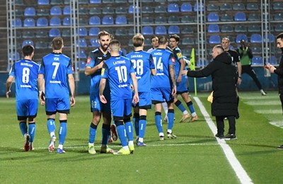 Odlična akcija iz kornera i zasluženo vodstvo Varaždinaca