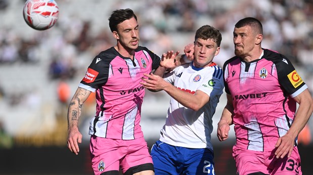 Lokosi zasluženo smanjili zaostatak, džoker s klupe poentirao