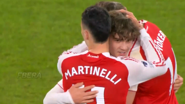 Arsenalovo čudo od djeteta: Dowman oduševio protiv Evertona