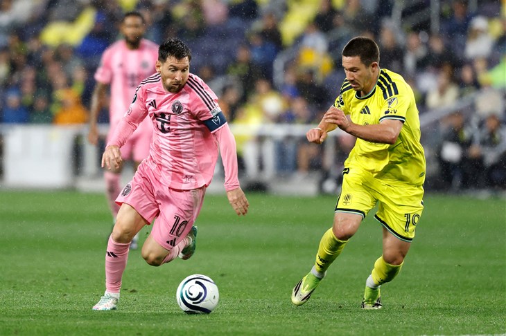 Lionel Messi postigao svoj 900. gol, ali ni to nije bilo dovoljno Interu za prolaz