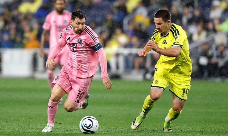 Lionel Messi postigao svoj 900. gol, ali ni to nije bilo dovoljno Interu za prolaz