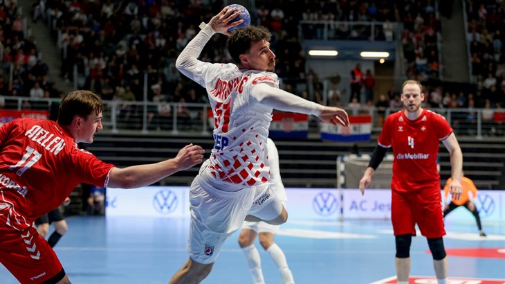 Hrvatski rukometaši u drugom poluvremenu nadigrali i visoko porazili Švicarce