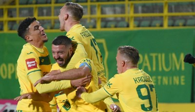 Najbizarniji pogodak sezone, Radošević 'ni kriv ni dužan' pogodio za pobjedu Istre