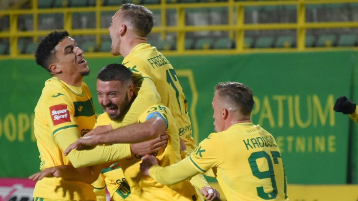 Najbizarniji pogodak sezone, Radošević 'ni kriv ni dužan' pogodio za pobjedu Istre