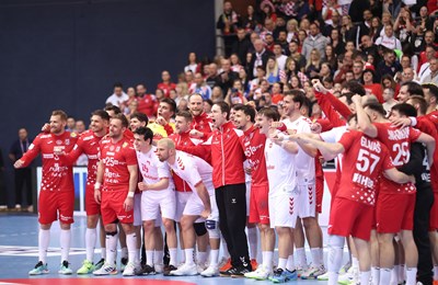 Bez pobjednika u Osijeku, Hrvatska primila gol u zadnjoj sekundi za remi sa Švicarskom