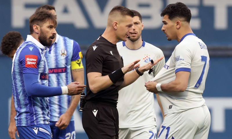Jukić isključen na kraju prvog poluvremena, Lokosima novi problemi