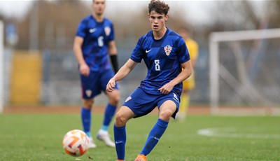 Polovičan uspjeh mini Vatrenih, u razmaku od par sati igrale dvije hrvatske U-19 vrste