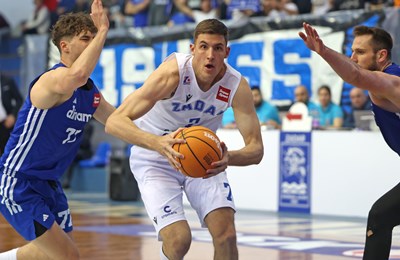 Zadar uvjerljivo poražen u Beogradu, FMP-u prednost u borbi za doigravanje
