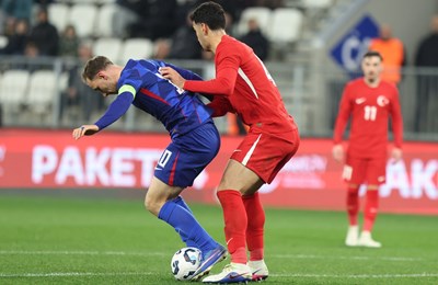 Olić: 'Bilo je teško očekivati od igrača da ostanu fokusirani pod takvim stresom'