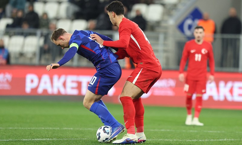 Olić: 'Bilo je teško očekivati od igrača da ostanu fokusirani pod takvim stresom'