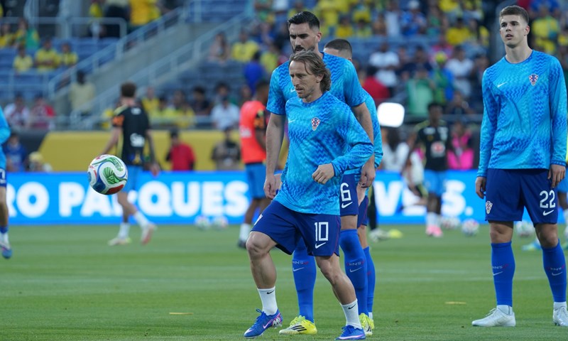 Modrić: 'Igra s trojicom otraga nam odgovara, a pred Vuškovićem je velika budućnost'