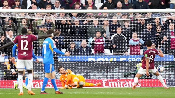 Leeds United izborio polufinale FA kupa svladavši West Ham nakon penala