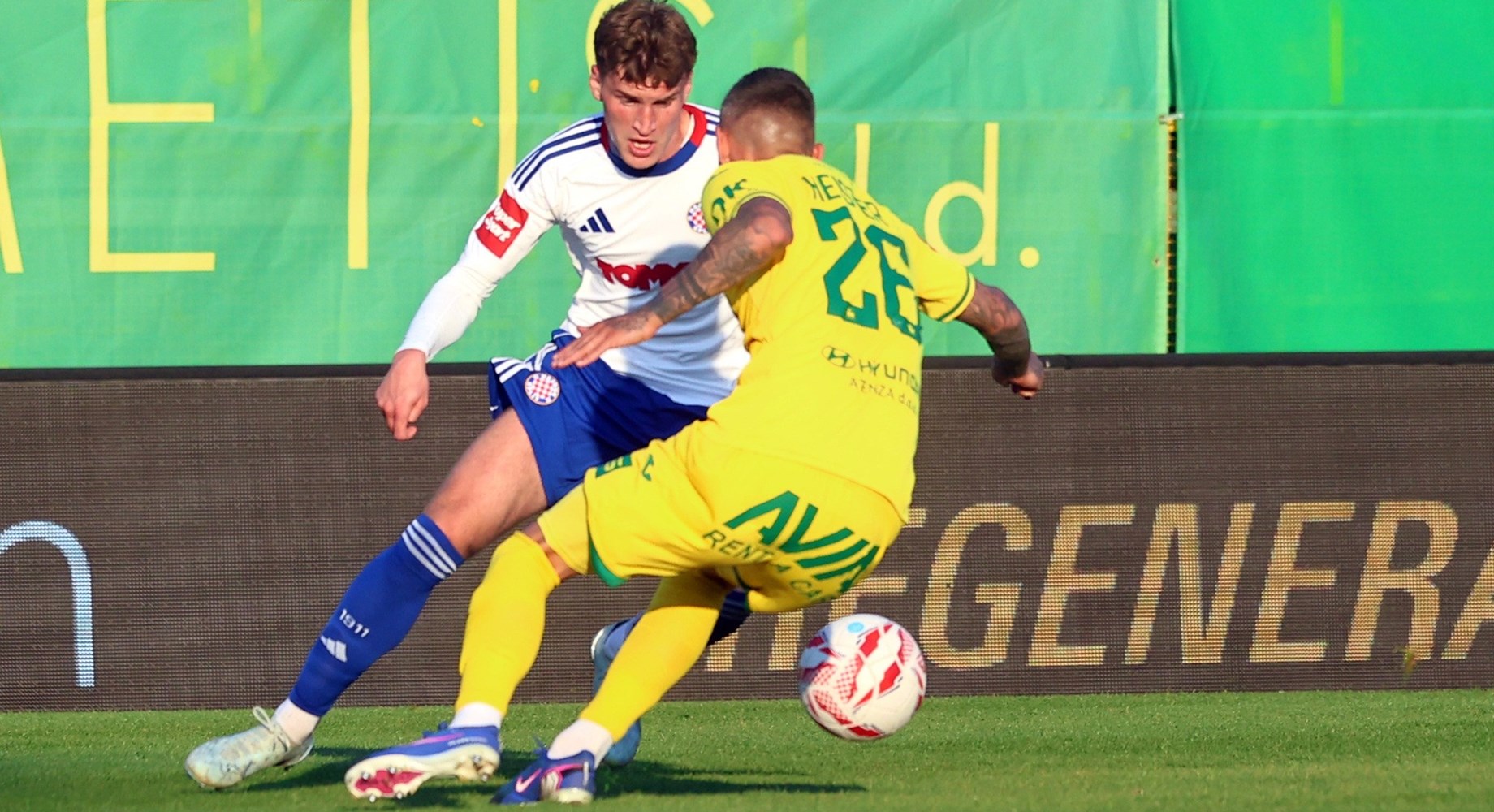 [VIDEO] Istra 1961 - Hajduk 1:3: Moćno izdanje Splićana i glatka pobjeda u Puli