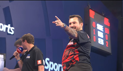 Jonny Clayton preokretom je svladao Van Gerwena i prestigao Littlera na vrhu ljestvice