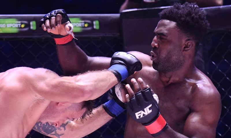 FNC 29: Gladkowicz 'ugušio' Ramosa i slavio u vrlo pametnom nastupu