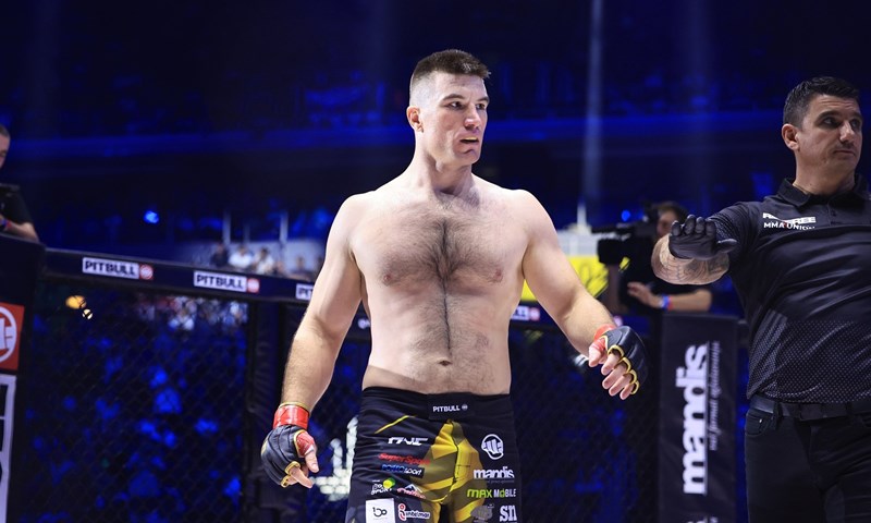 FNC 29: Matej Batinić bez pravog odgovora, predao je pojas Jakobu Nedohu