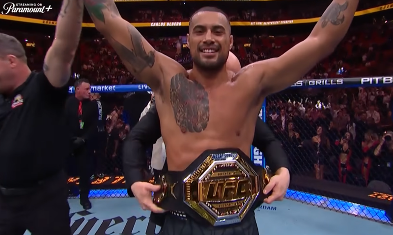 UFC 320: Ulberg nokautirao Prochazku i postao UFC prvak poluteške kategorije