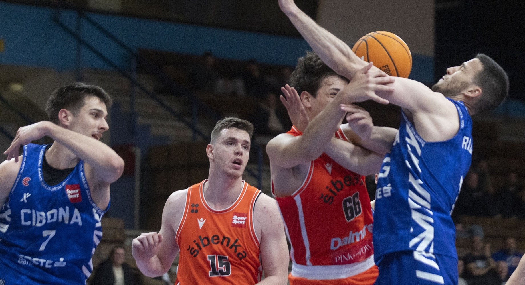 Cibona potvrdila barem treće mjesto, Šibenka korak bliže ispadanju iz lige