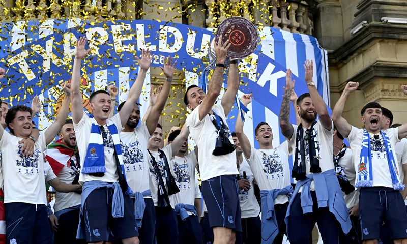 Sučića i Ćaleta-Cara dočekalo 100 tisuća navijača: 'Ovaj pogled nema cijenu'