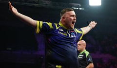 Luke Littler utišao Liverpool i uzeo 12. večer Premier League Darts 2026