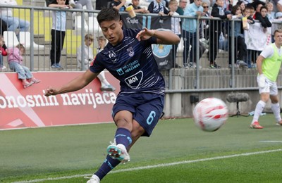 UŽIVO: Osijek - Lokomotiva (početak 18:15, SHNL)