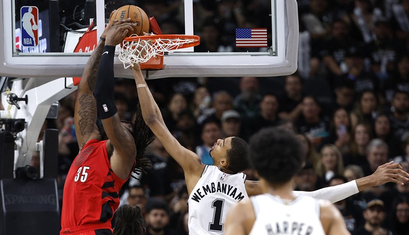 Spursi pobjedom do prvog polufinala Zapada u devet godina