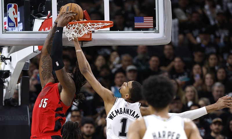 Spursi pobjedom do prvog polufinala Zapada u devet godina