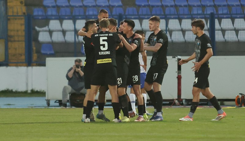 Pogledajte kako je Jakov Puljić sjajnim pogotkom srušio Osijek!