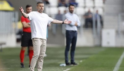 Radotić: 'Nije mi baš fora da ja uz liniju imam više energije nego što je ima na terenu'