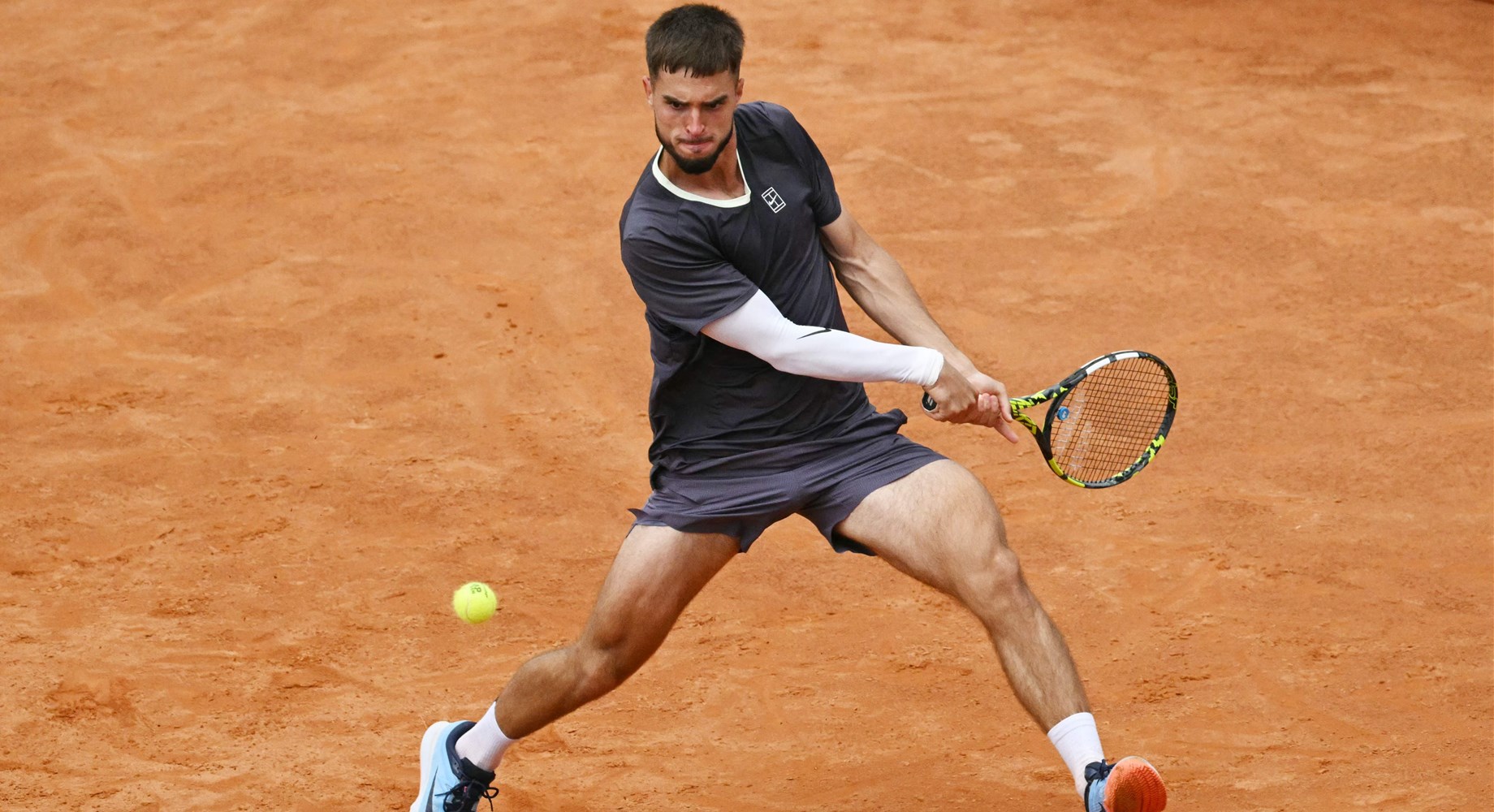 Dino Prižmić ostvario ranking karijere, Vekić skočila za 19 mjesta