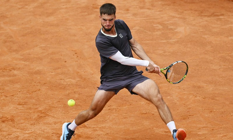 Dino Prižmić ostvario ranking karijere, Vekić skočila za 19 mjesta