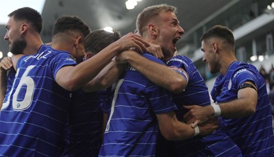 Dinamo - Rijeka: Dinamo na krilima Stojkovića do 18. trofeja SuperSport Hrvatskog nogometnog kupa