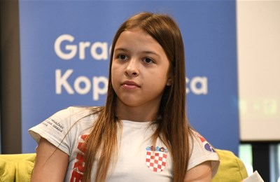 Mlada Lara Blažeković osvojila broncu na Europskom prvenstvu u hrvanju