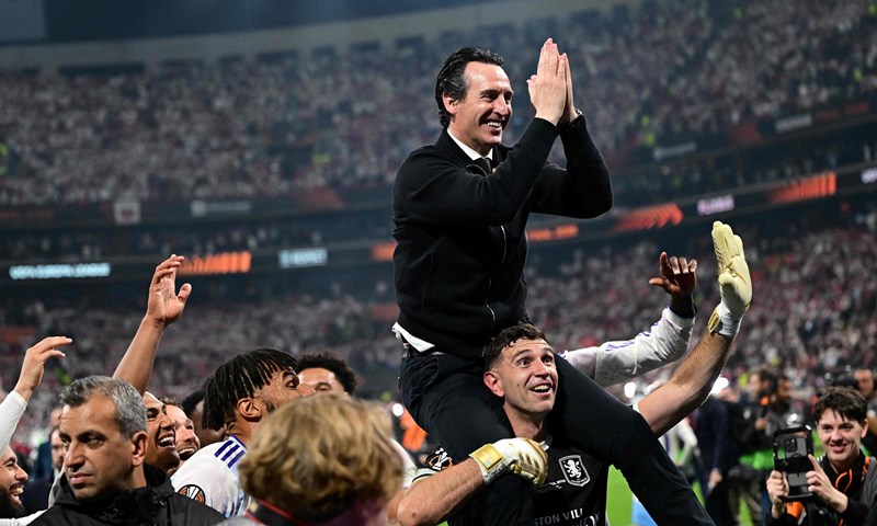 Aston Villa se stopila s prosjekom i borila za goli život, a onda se pojavio 'Mister Europa League'