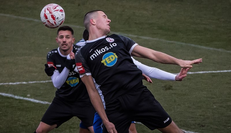Croatia Zmijavci - Hrvace 3:0: Važna pobjeda Zmijavčana, odluka o ostanku pada u posljednjem kolu
