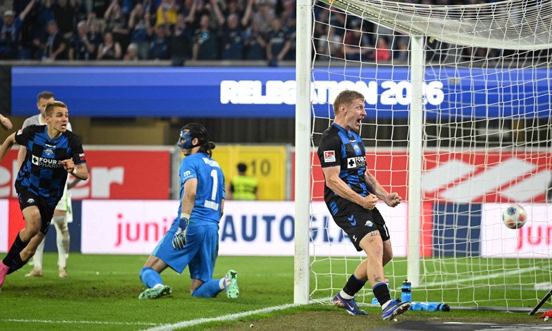 Paderborn nakon produžetaka izborio Bundesligu i poslao Lovru Majera i Wolfsburg u niži rang