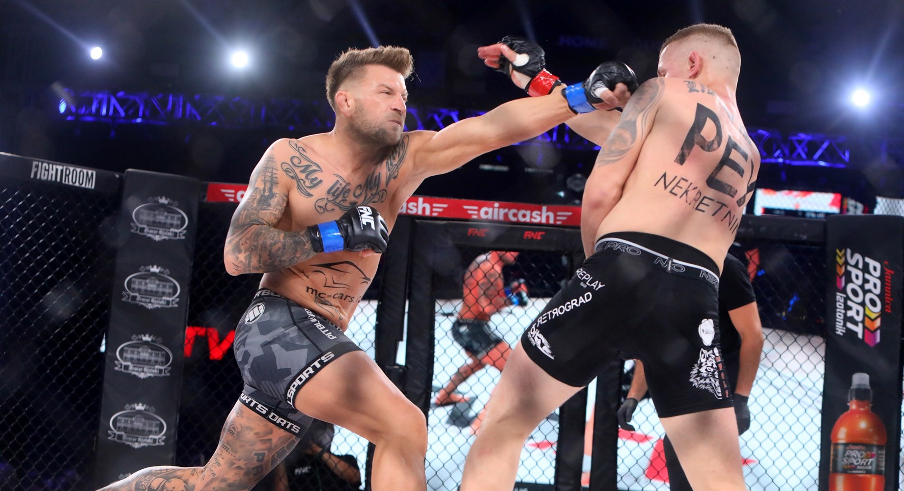 Hrvatski MMA borac nakon pobjede u Beogradu cijeli honorar donirao za nezbrinutu djecu