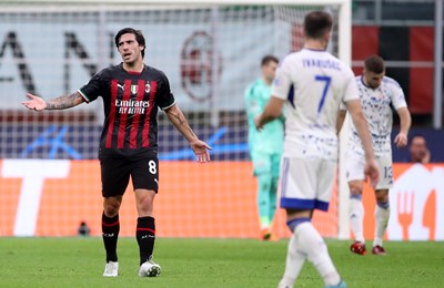 Tottenham želi Sandra Tonalija, no Newcastleu se ne žuri