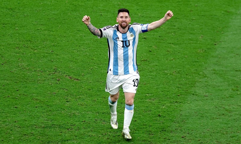 Argentina - Alžir 3:0: Lionel Messi sam pobijedio Alžirce!
