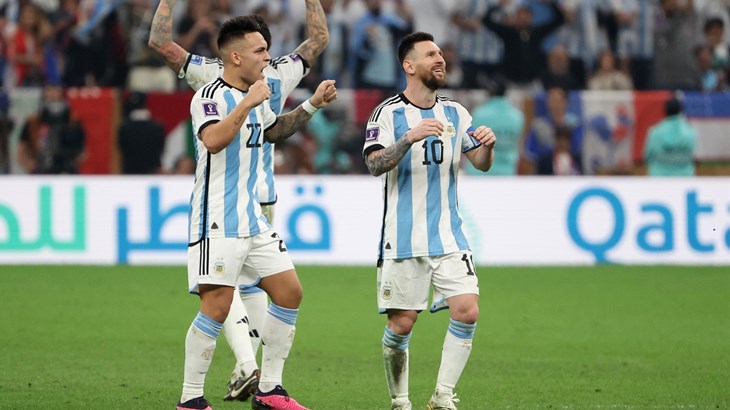 Messi za povijest: Točno 20 godina nakon svog prvog SP gola, zabio hat-trick i uhvatio Klosea